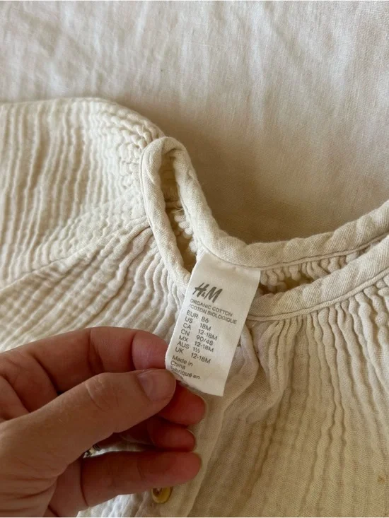 H&M Organic Cotton Gauze Muslin Romper 18 Months - Picture 2 of 3